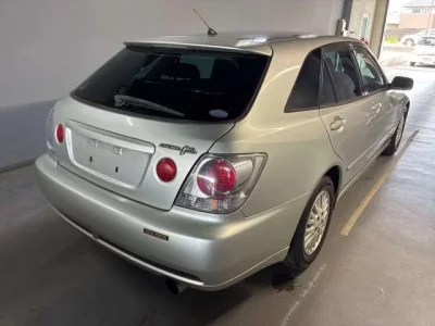 Toyota ALTEZZA WAGON