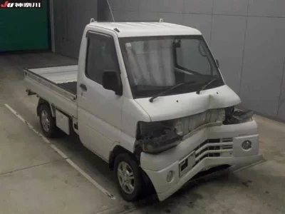 Nissan CLIPPER TRUCK
