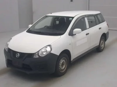 Nissan AD