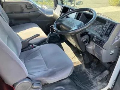 Mazda TITAN