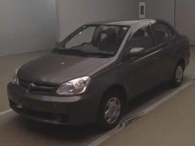 Toyota PLATZ