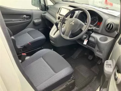 Mitsubishi DELICA D3