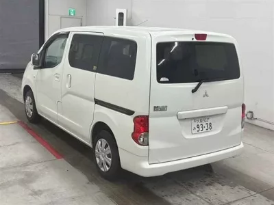 Mitsubishi DELICA D3