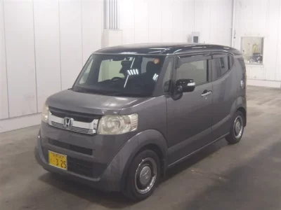 Honda N BOX SLASH
