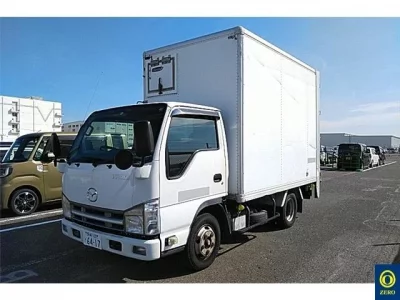 Mazda TITAN