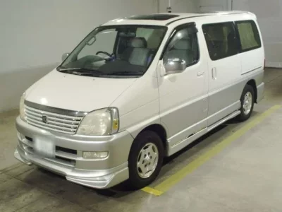 Toyota HIACE REGIUS