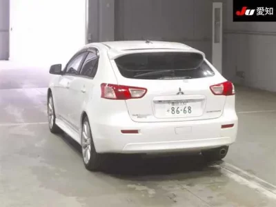 Mitsubishi GALANT FORTIS
