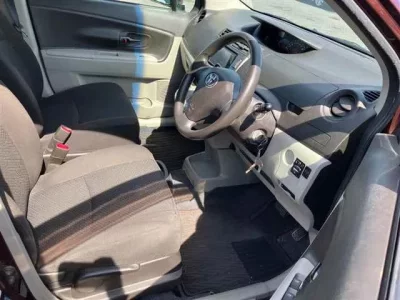 Toyota PASSO SETTE