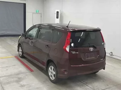 Toyota PASSO SETTE