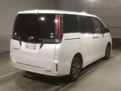 Toyota ESQUIRE