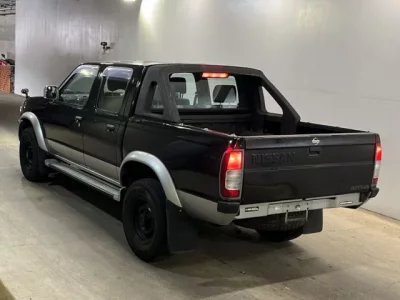 Nissan DATSUN PICKUP