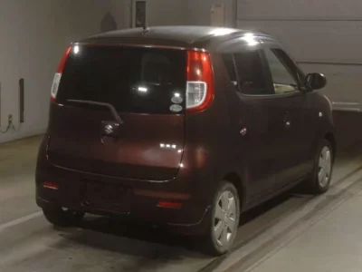 Suzuki MRWAGON
