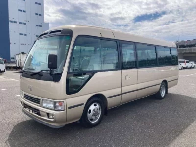 Toyota COASTER