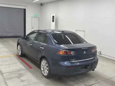 Mitsubishi GALANT FORTIS