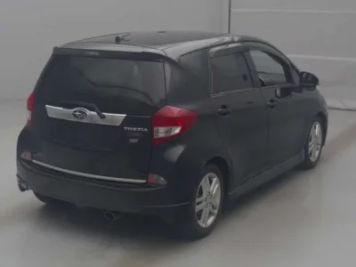 Subaru TREZIA