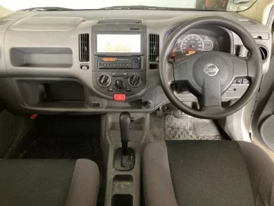 Nissan AD