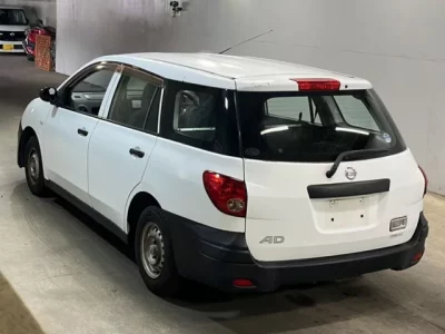 Nissan AD