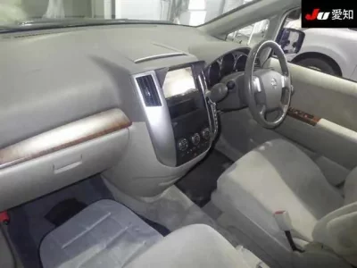 Nissan PRESAGE