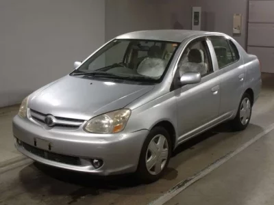 Toyota PLATZ