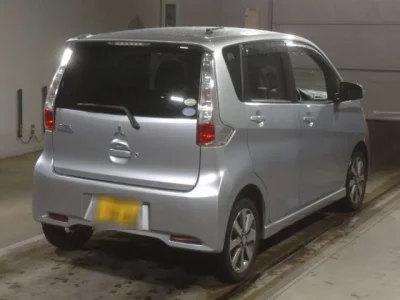 Mitsubishi EK CUSTOM