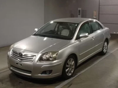 Toyota AVENSIS SEDAN