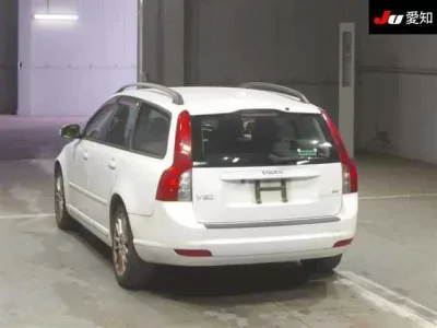 Volvo V50