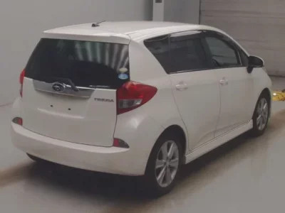 Subaru TREZIA