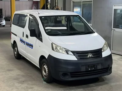 Mitsubishi DELICA