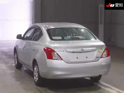 Nissan TIIDA LATIO
