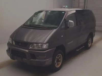 Mitsubishi DELICA