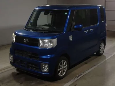 Toyota PIXIS MEGA