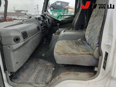 Mitsubishi FUSO FIGHTER