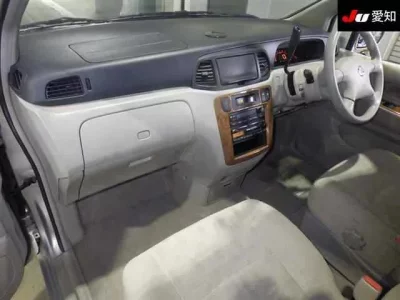 Nissan LIBERTY