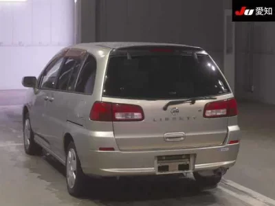 Nissan LIBERTY