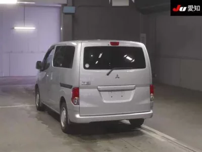 Mitsubishi DELICA D3