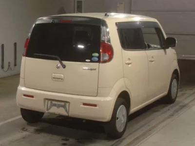 Suzuki MRWAGON