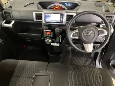 Toyota PIXIS MEGA