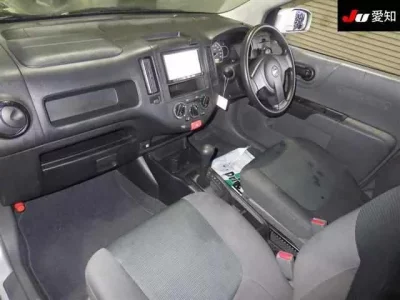 Nissan AD