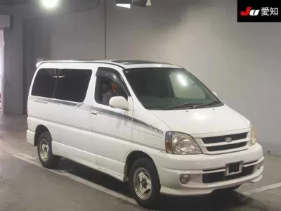 Toyota HIACE REGIUS