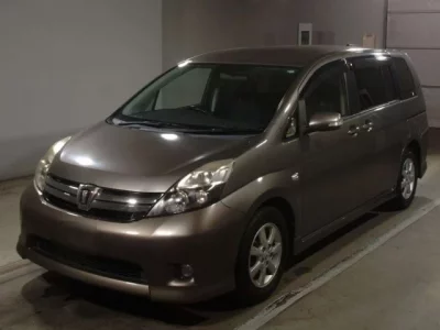 Toyota ISIS