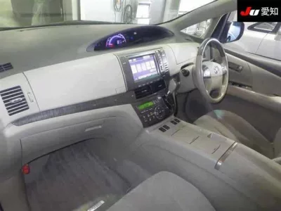 Toyota ESTIMA HYBRID