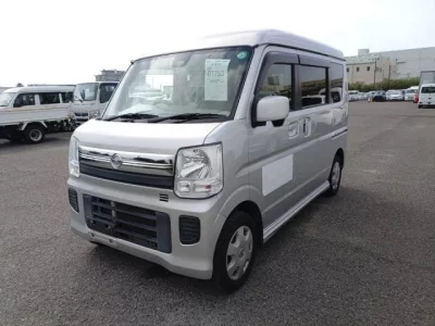 Nissan CLIPPER RIO