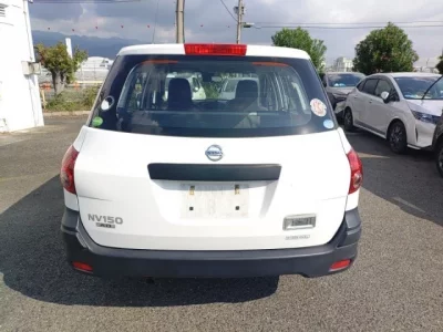 Nissan AD
