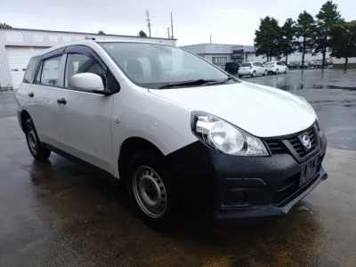 Nissan AD