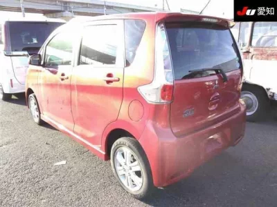 Mitsubishi EK CUSTOM