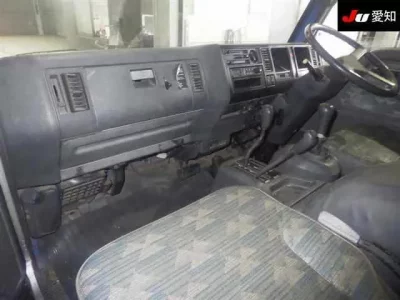 Mazda TITAN
