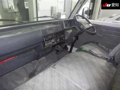 Mazda BONGO BRAWNY TRUCK