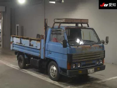 Mazda TITAN