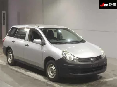 Nissan AD