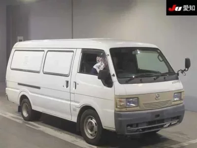 Mazda BONGO BRAWNY VAN